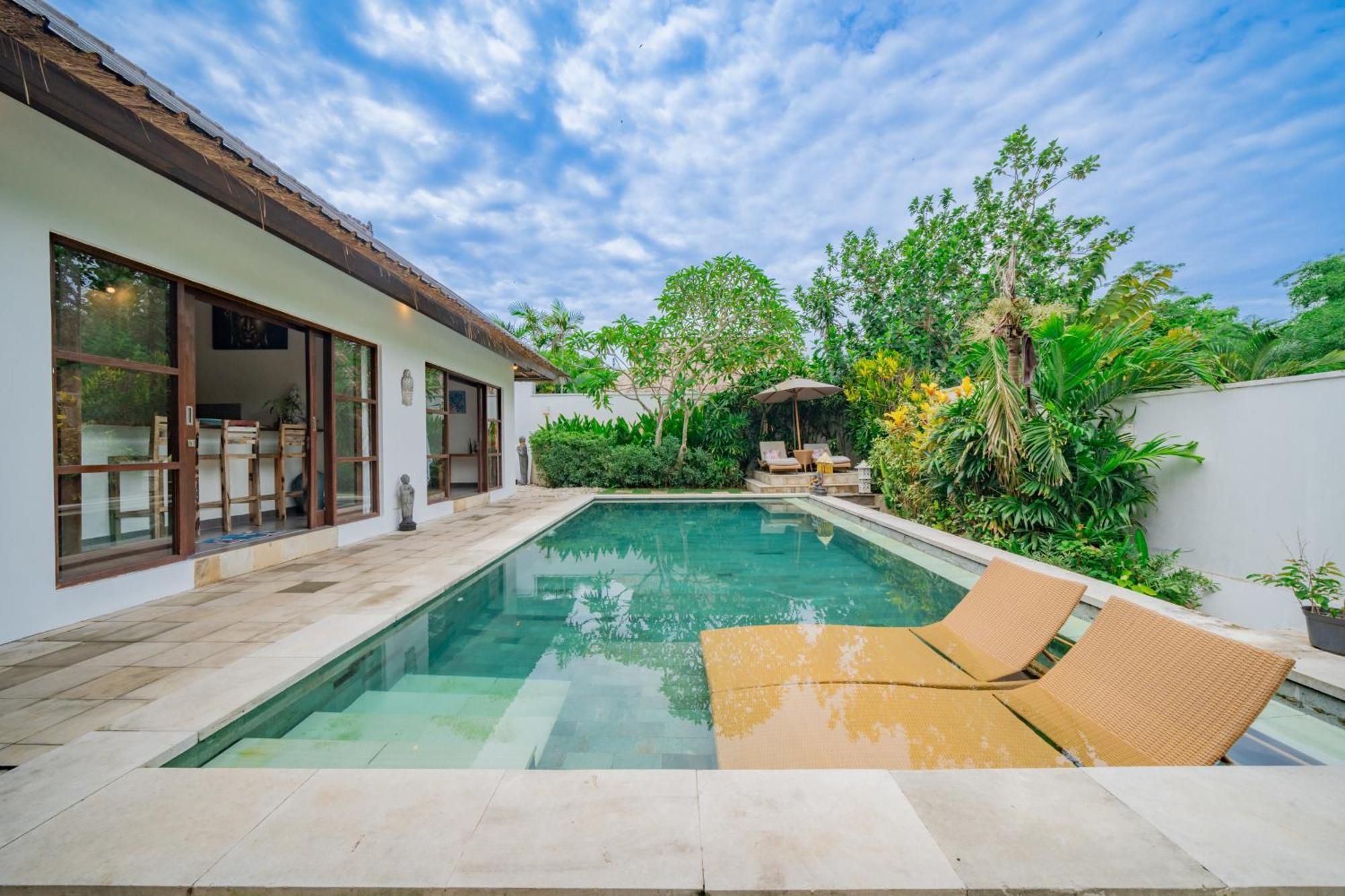 Bali Sunyi Villas Джимбаран Экстерьер фото